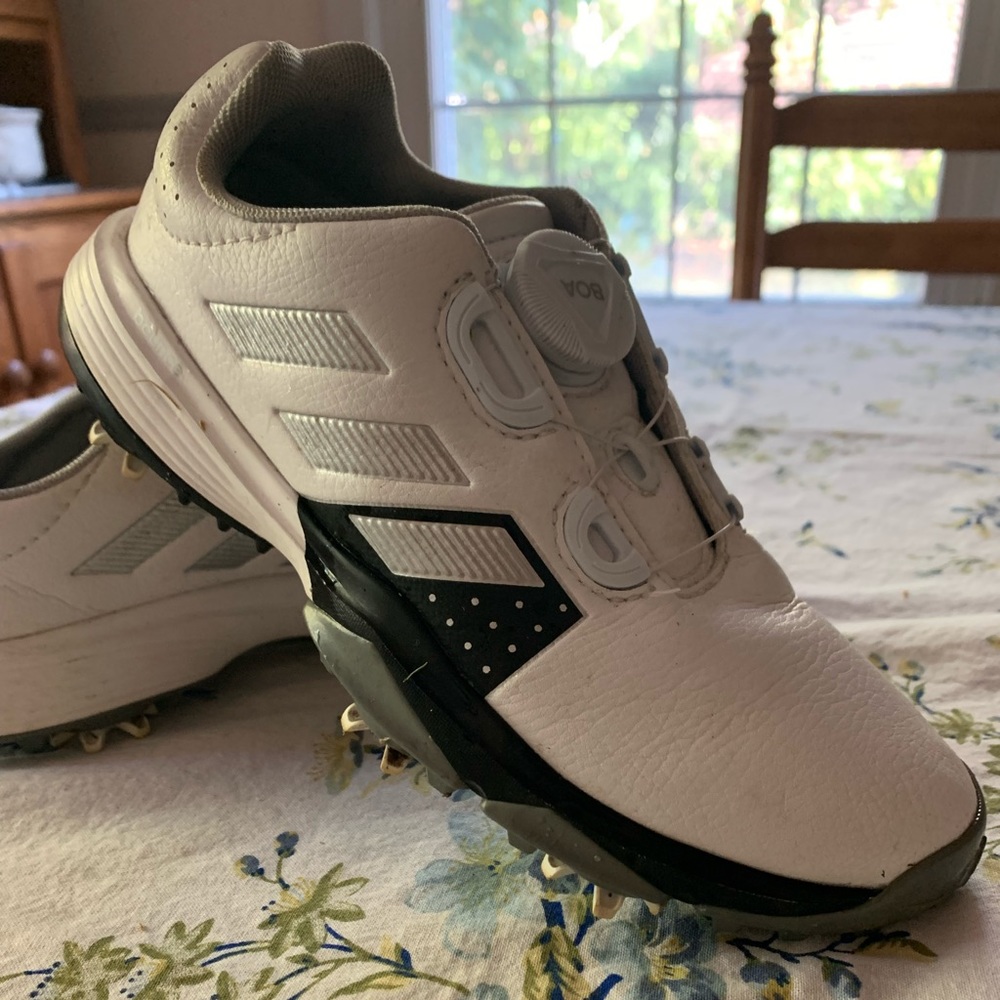 Adidas Size 2 Youth Golf Shoes
